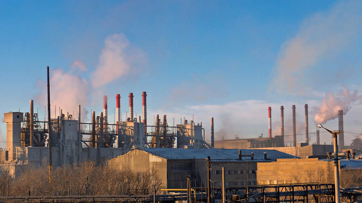 Oizom air quality monitoring systems plays a very critical role in industrial air quality monitoring applications.