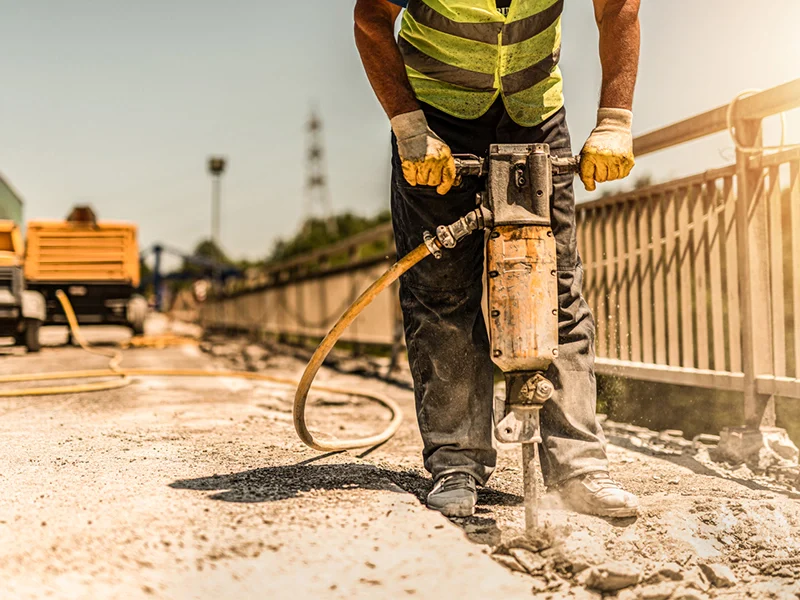 Activities like digging and drilling cause heavy pollution in form of dust and noise. Monitoring air quality in construction zones helps mitigate such issues