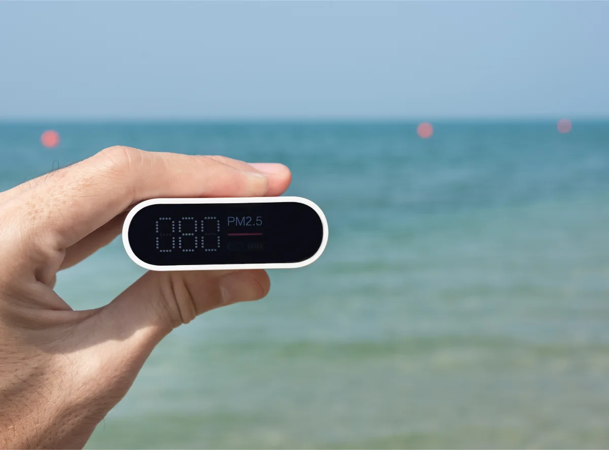 Device Measures Air Quality Outdoors